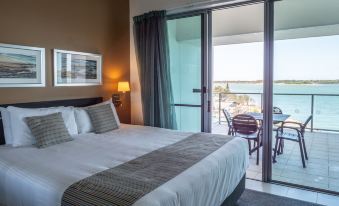 Ramada Hotel & Suites by Wyndham Ballina Byron