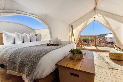 Under Canvas Lake Powell-Grand Staircase Hotels in Big Water