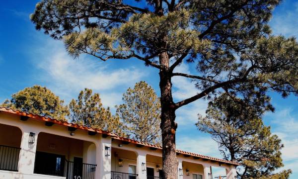 El Verde Inn