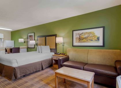 Extended Stay America Select Suites - Atlanta - Cumberland Mall