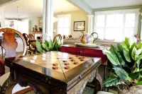 DeSoto Beach Bed and Breakfast Hotels in Tybee Island