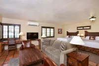 Lodge on the Desert Hotels in Tucson