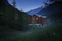 La Vue Luxury Living Apartments