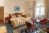 Hôtel le Plantagenet Hotel di Cravant-les-Coteaux