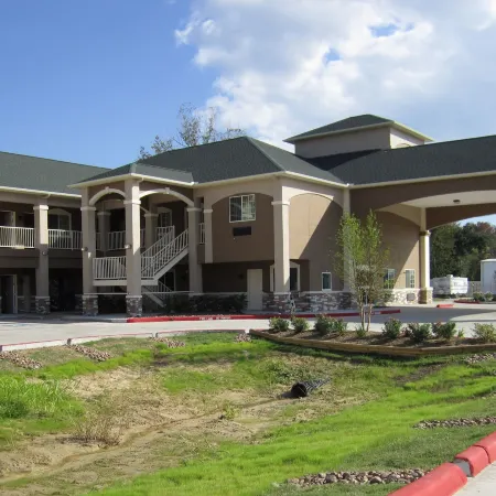 Highlands Suites