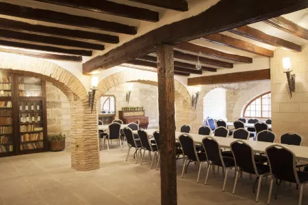 Lo Palauet de la Muralla