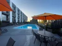 The Vic, Ascend Hotel Collection - Pool