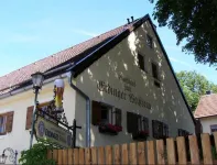 Hotel & Gaststätte zum Erdinger Weißbräu Hotel a Planegg