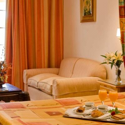 Junior Suite La Cueva Park Promo Code