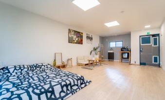Jeju Dalbam Pension