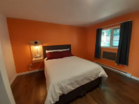 Motel Happy Salmon Hotels in Salmon Arm