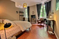 إيفيتس بيرسونلز فنادق في أورانج