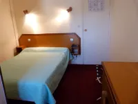 Hôtel le Clos St Jacques Hotels in Provins