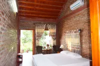 Van Long Family Homestay Hotels in Gia Vân