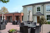 The Dewdrop Inn Отели в г. Малверн Хилс Дистрикт