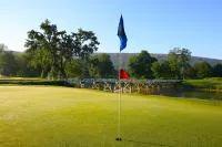 Shawnee Inn and Golf Resort Hotels in Smithfield Township