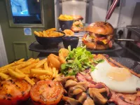 The Black Hat - Breakfast