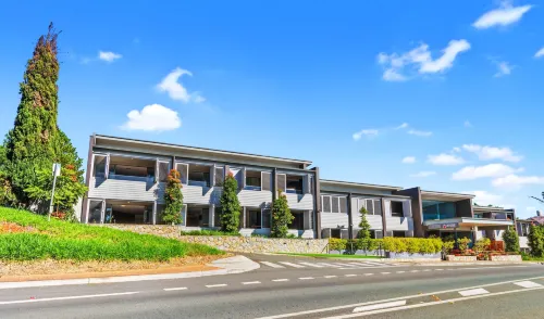 Altitude on Montville Hotels in Mapleton