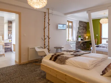 Hostellerie les Bagenelles Отели в г. Пленфэн