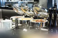 Royal Savoy Hotel and Spa - breakfast