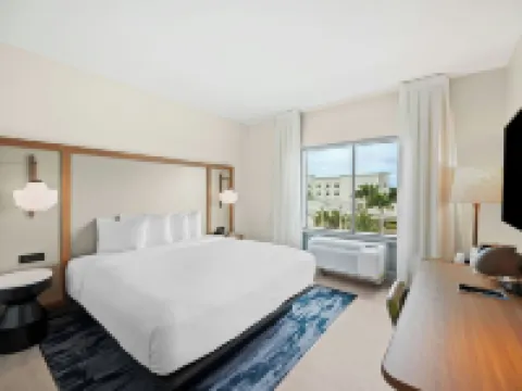 Fairfield Inn & Suites Fort Lauderdale Airport & Cruise Port Hotels in Dania Beach