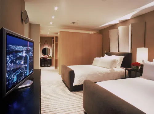 The SKYLOFTS at MGM Grand - Jacuzzi
