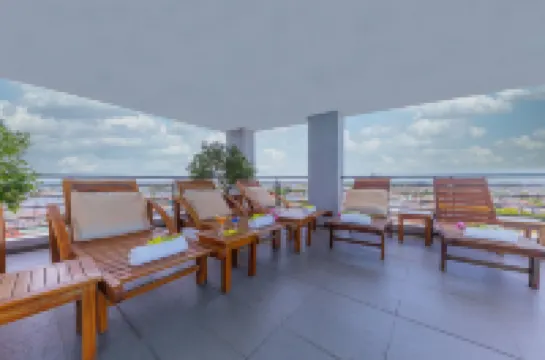 ロマンス ホテル