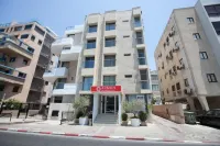 Armon Hayarkon Hotel Hotel in zona Metzitzim Beach