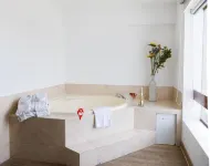 Daniel's Apart Hotel - Hot Tub