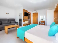 Aparthotel Vibra San Marino Hotels near Sa Talaiassa