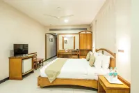 Hotel Mayura Hotels in 