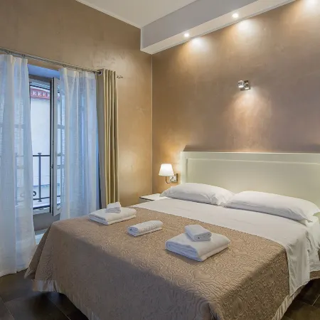 Vela Rooms