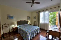 La Bergerac Boutique Hotel فنادق في San Pedro