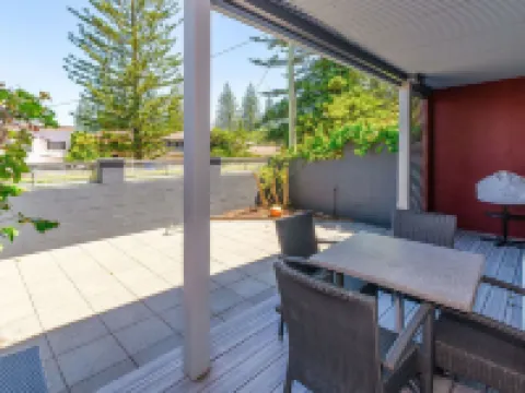 Adrift Apartments Hotels in Yamba