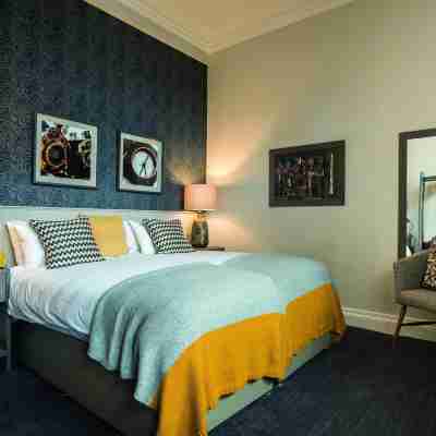 Toll House Inn Rooms