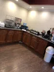 Howard Johnson by Wyndham Dothan - breakfast