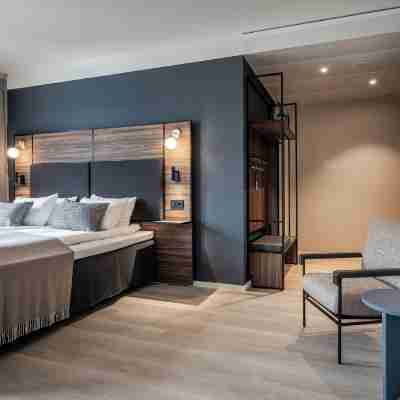 Quality Hotel Waterfront Rooms