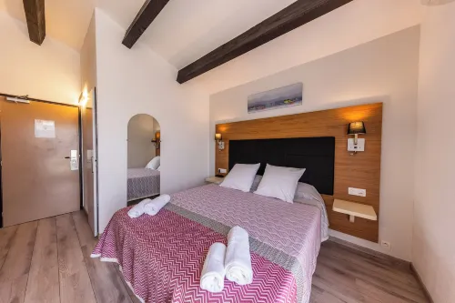 Brit Hotel Confort Hélios Agde - Pools
