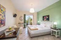 Stamatakis Boutique Studios