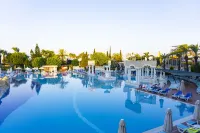 Aqi Pegasos World - Beach