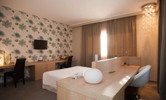 FerroHotel