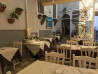 Locanda Al Castello Hotels in Peschici