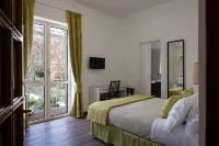 L'Insolita Reggia Hotels in Caserta