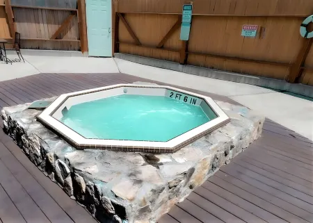 Hibernation Station Отели рядом с достопримечательностью «Chamber of Commerce of West Yellowstone»