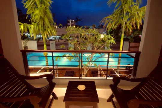 バーン スワンタウェの外観の様子