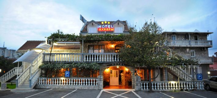 Hotel Evropa Hotels in Podgorica