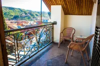 Hotel Flamingo Отели в г. Тбилиси