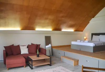 Quonset Glamping Hotels near Azmak Beach