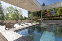 Oberwaid - Das Hotel. - Pools