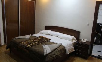 Al Ahfad Hotel Apartments